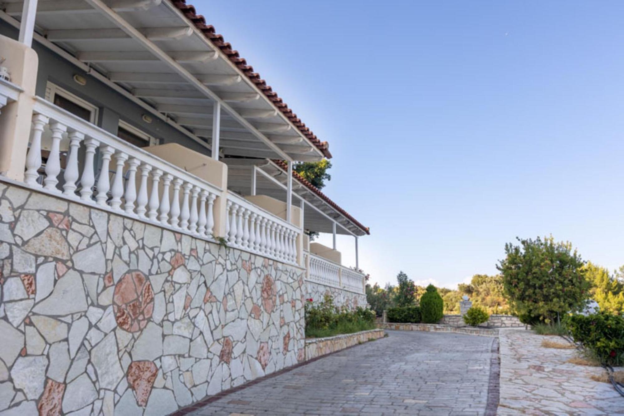 Pansion Koroni L'Antic Hotell Eksteriør bilde
