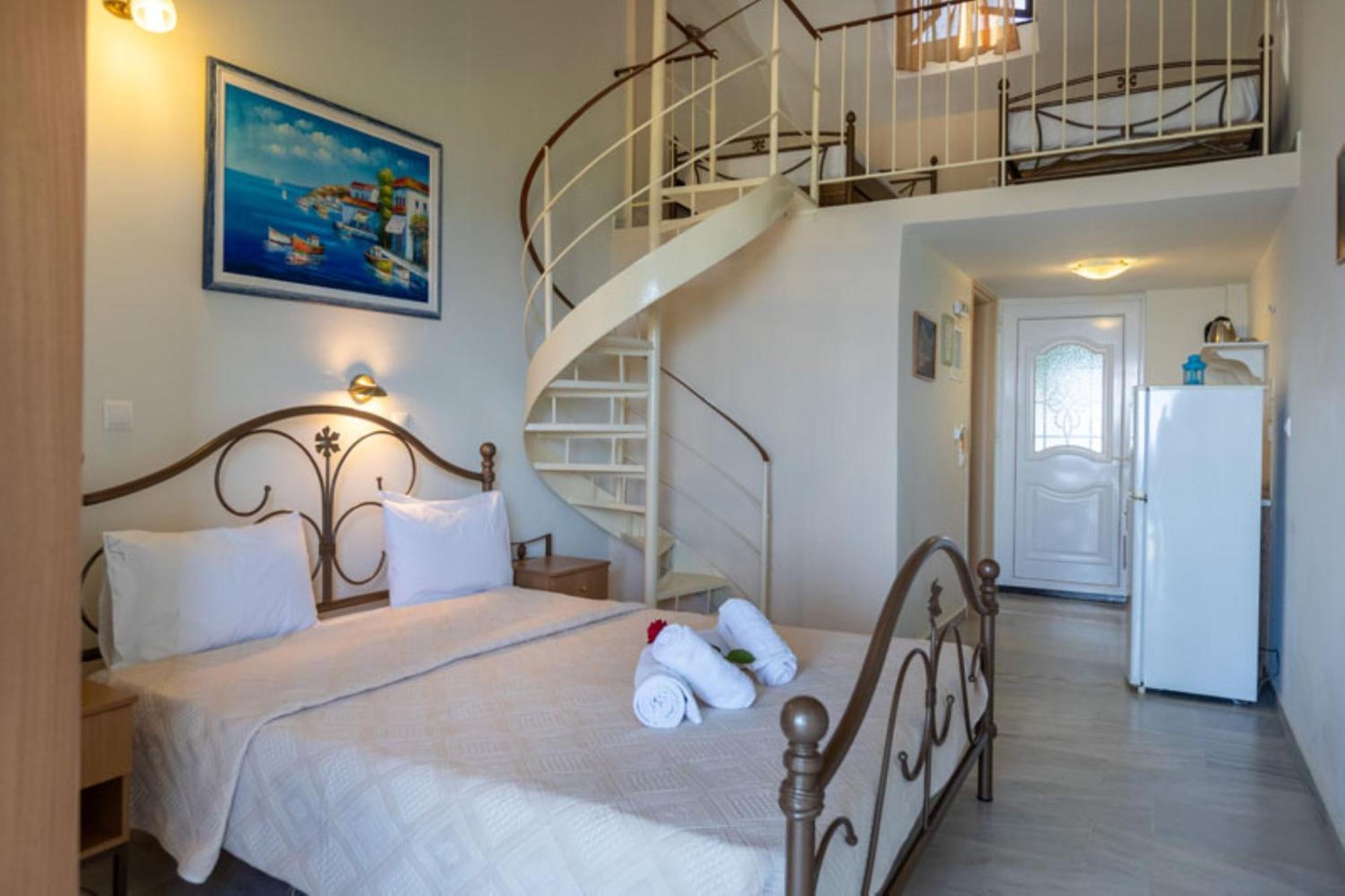 Pansion Koroni L'Antic Hotell Eksteriør bilde